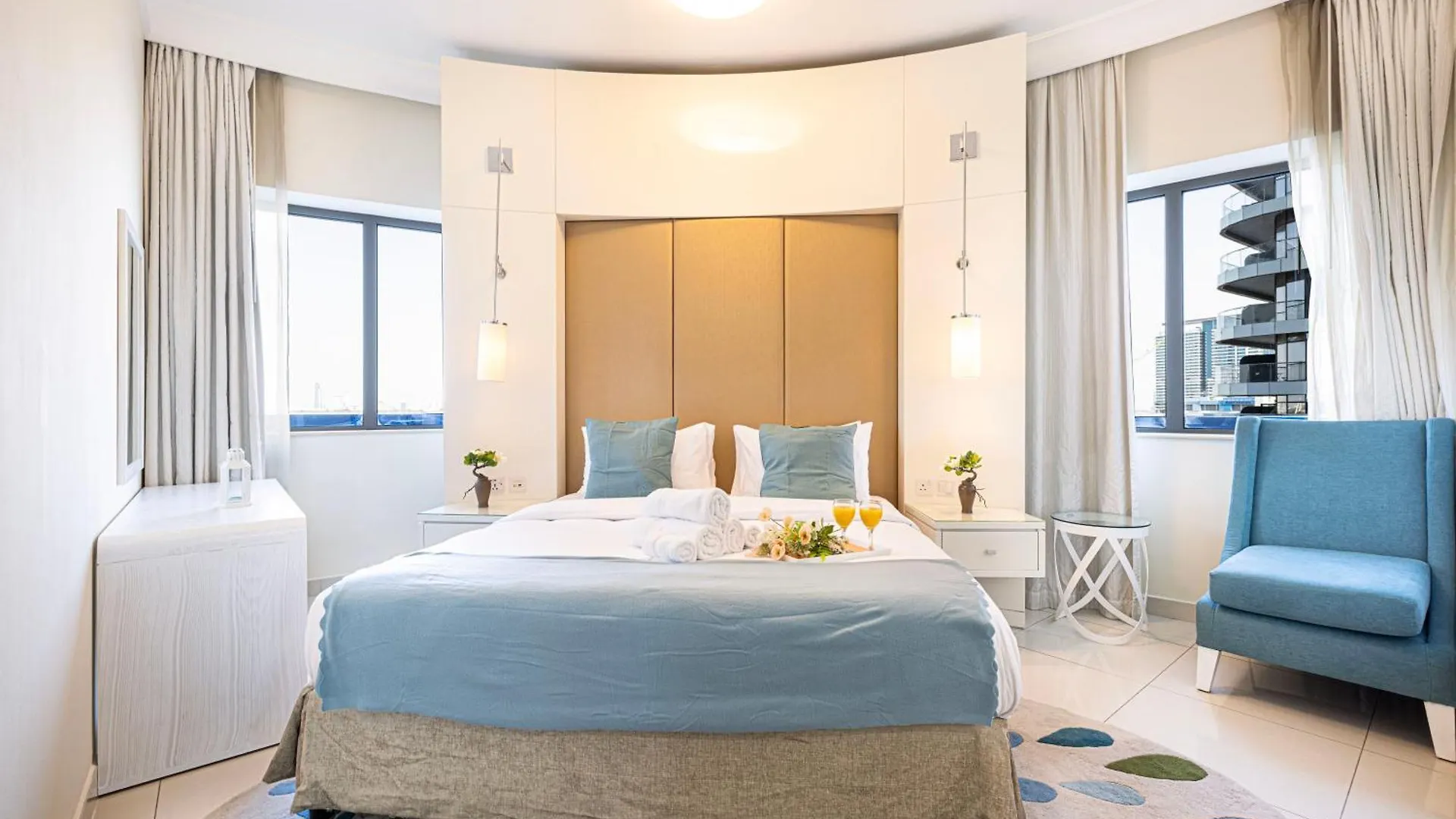 Damac Maison Mall Street! 2 Bedroom, 1-Minute To Dubai Mall!