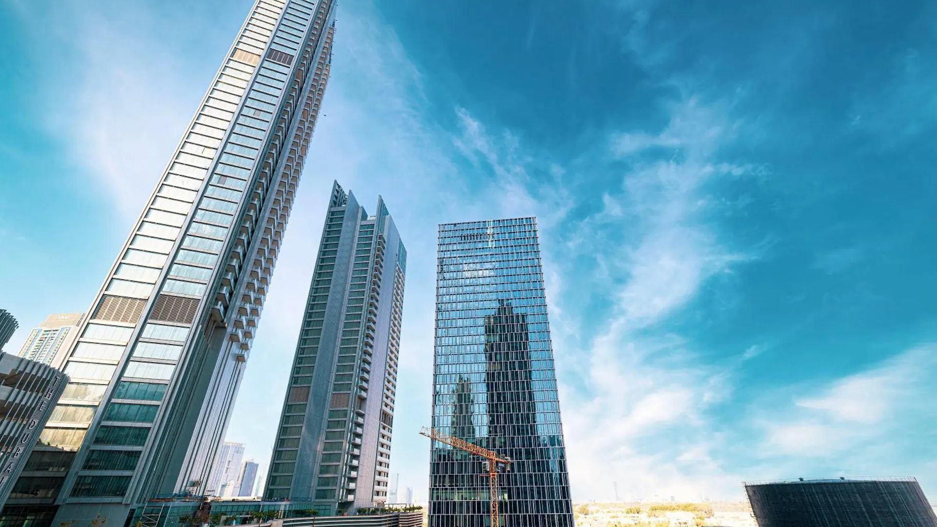Apartment Damac Maison Mall Street! 2 Bedroom, 1-Minute To Dubai Mall!