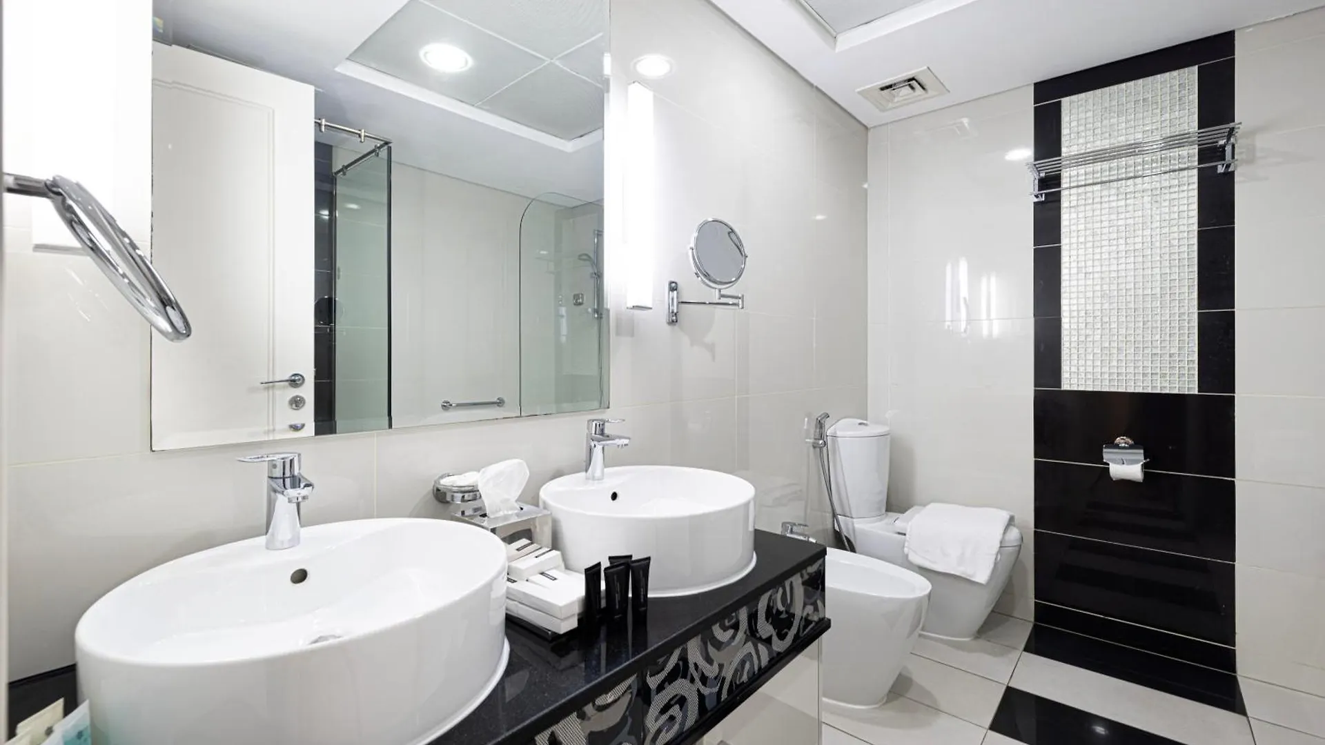 Appartement Damac Maison Mall Street! 2 Bedroom, 1-Minute To Dubai Mall!